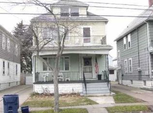 40 Grove St, Buffalo, NY 14207