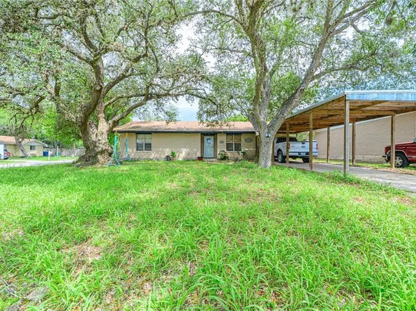 808 W Carter St, Beeville, TX 78102