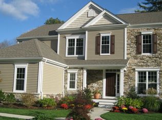185 Warren Dr, Norfolk, MA 02056