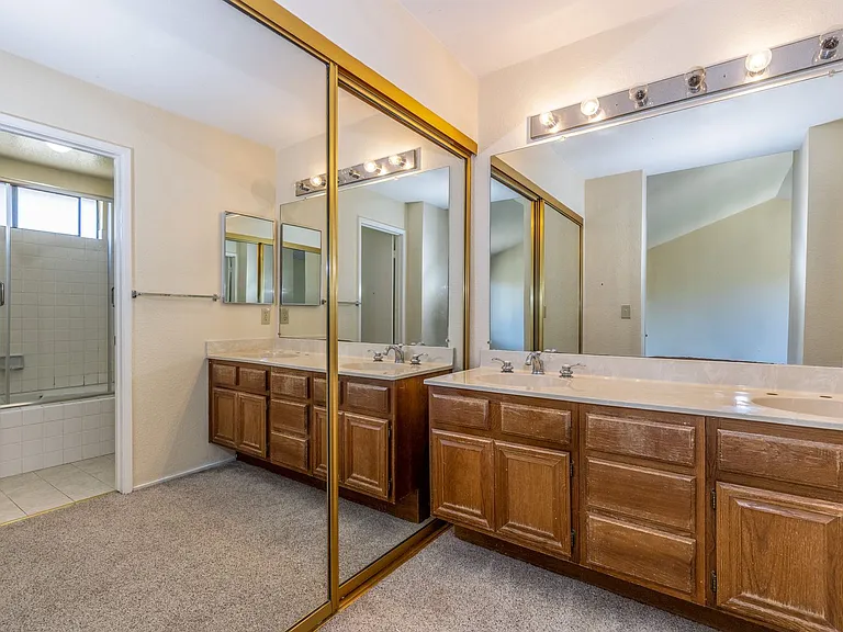 32725 Hilmar St — Photo 23