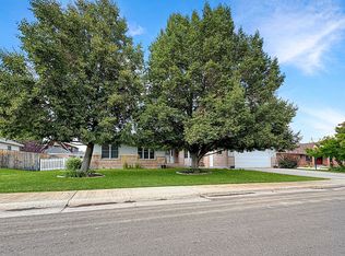 2713 Yellowstone Ave, Worland, WY 82401