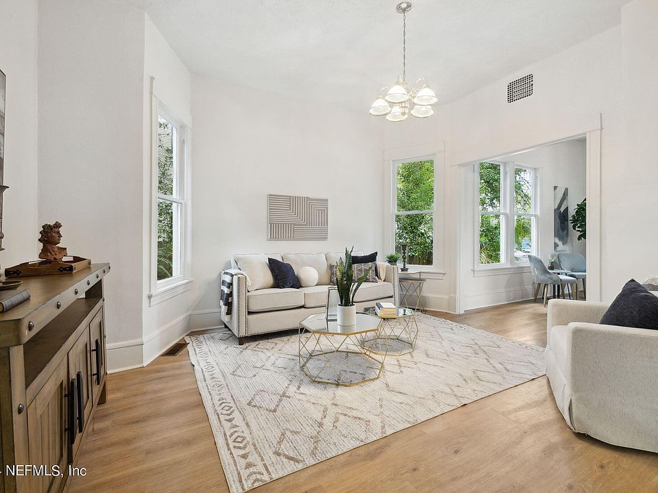 1st image of 3215 HERSCHEL Street