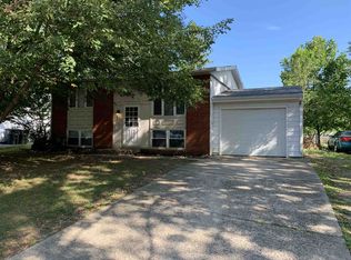 703 Springbrook Rd, Fort Wayne, IN 46825