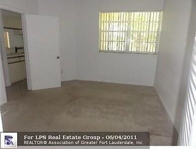 5th image of 641 Cypress Lake Blvd #O18