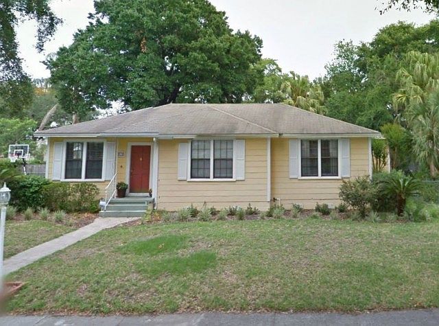 1st image of 810 S Clayton Ave