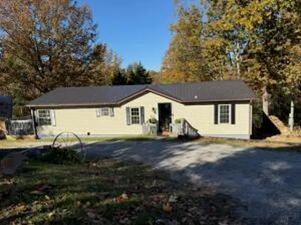 2755 Davis Lake Rd, Owenton, KY 40359