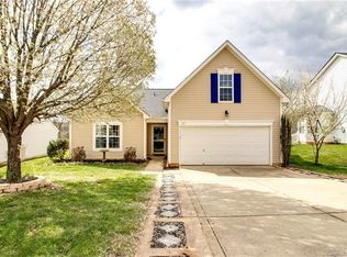 927 Rocky Meadows Ln, Concord, NC 28025