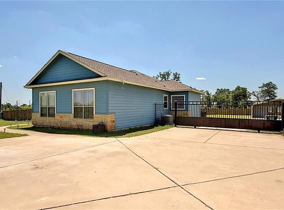 4th image of 171 Longhorn Dr