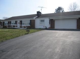 404 Hartman Bridge Rd, Strasburg, PA 17579