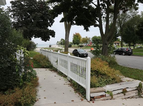 4th image of 312 Ontario Ave