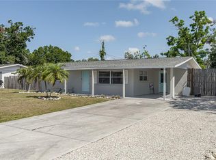 445 Glen Oak Rd, Venice, FL 34293