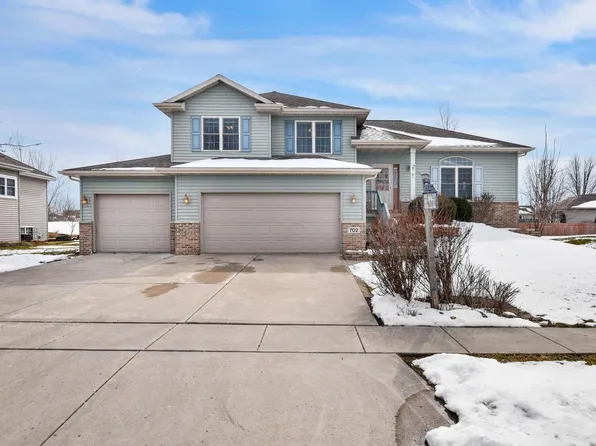 702 Avalon Road, Columbus, WI 53925