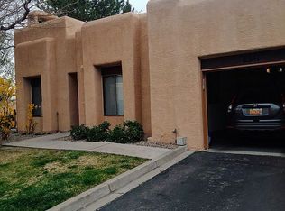 6541 Monte Serrano NE, Albuquerque, NM 87111