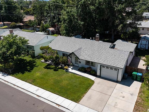 4th image of 1571 Dogwood Dr