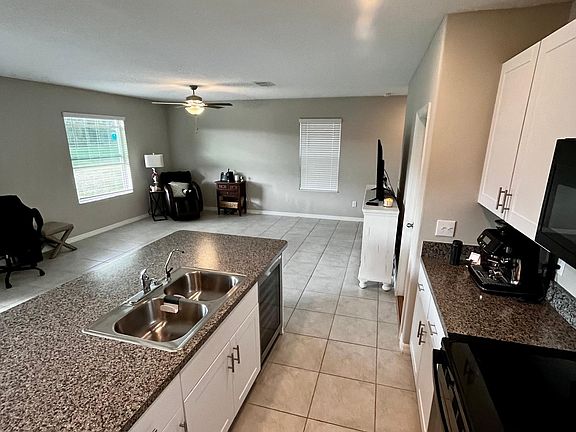5th image of 12128 Miracle Mile Dr