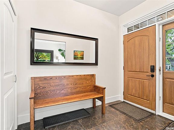 2nd image of 1019A 10th STREET E