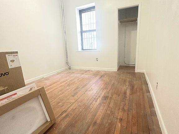 3rd image of 616 W 137th St #1