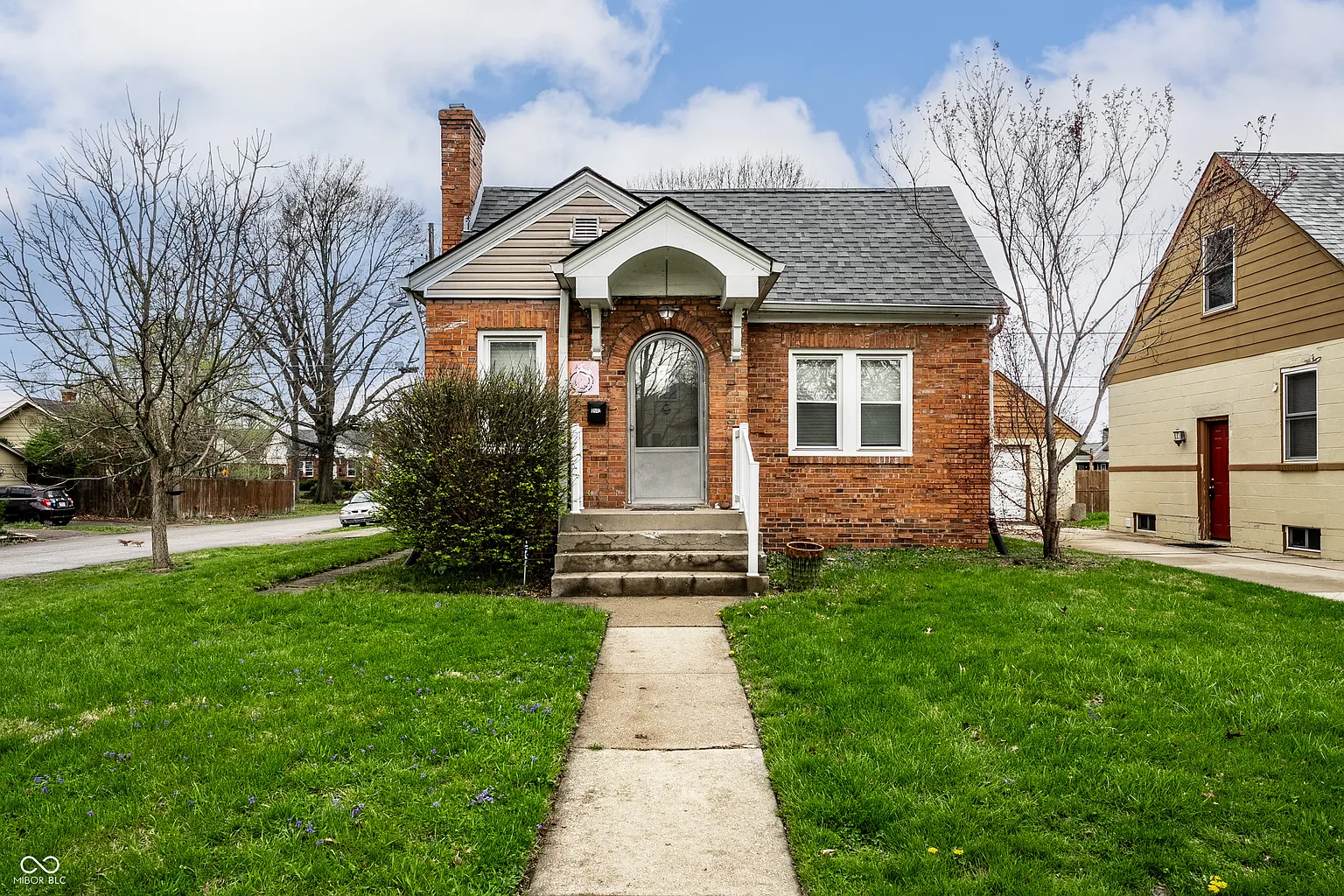 1502 N Linwood Ave photo 1