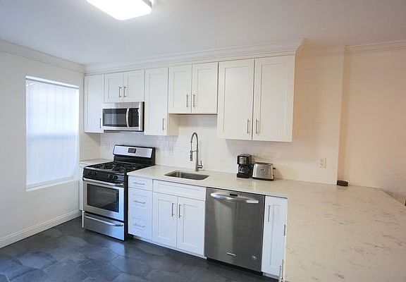 5th image of 97 Saratoga Ave #1G