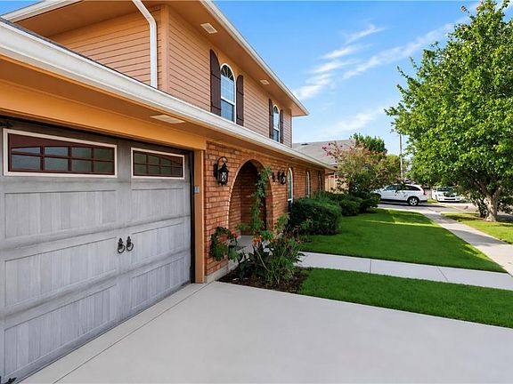 2nd image of 3516 Pecan Dr