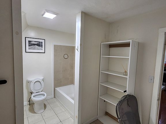 3rd image of 12 Winter St #1L