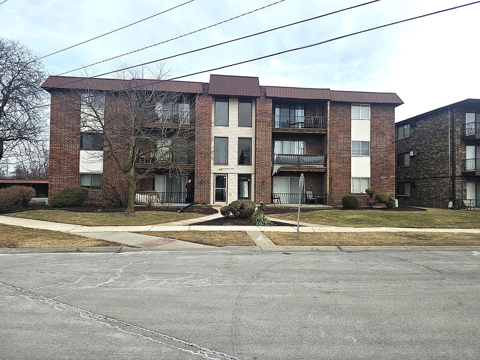 1st image of 17701 Park Blvd APT 202