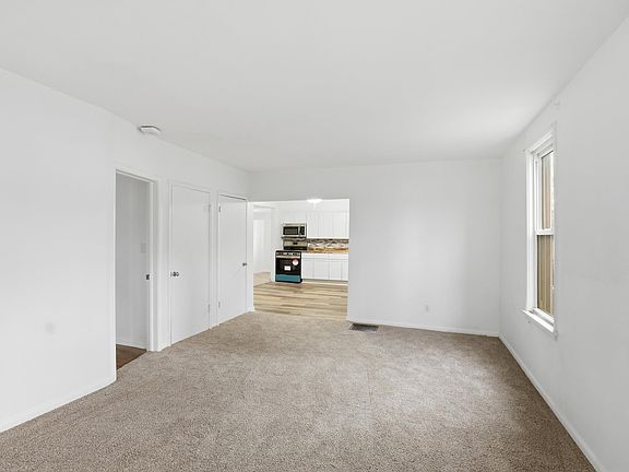 5th image of 1417 Barthold St