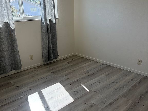 5th image of 27087 Belvedere Ct #6
