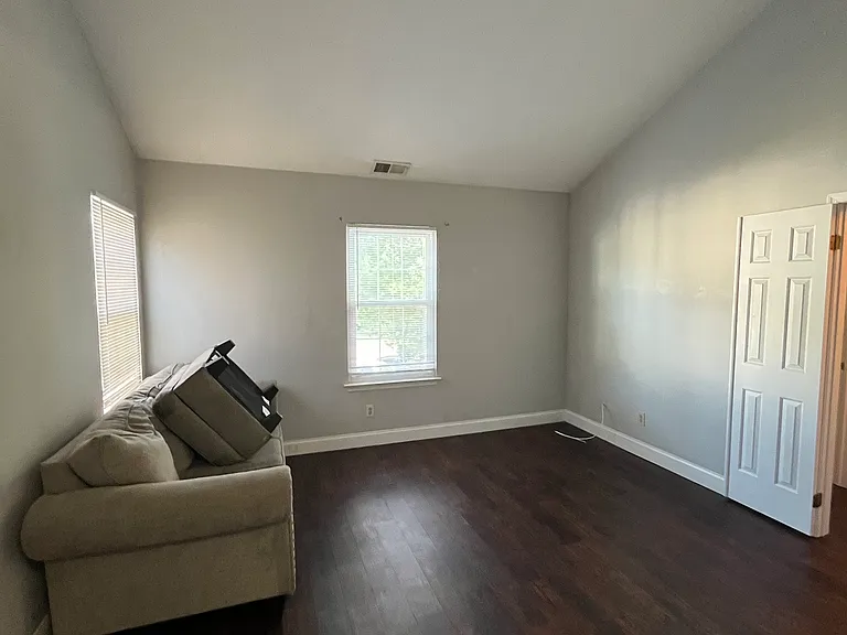 1107 Tristram Cir — Photo 9