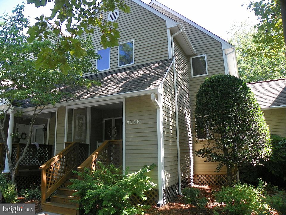 1st image of 523-523 Spinnaker Ct #B