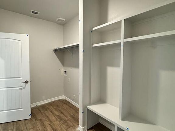 5th image of 3055 Gato Rd