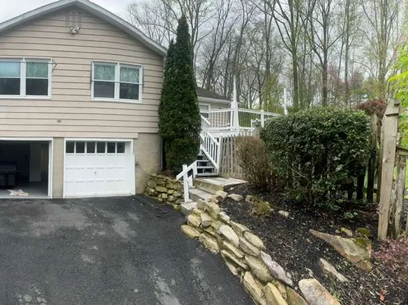 645 Valley Rd, Oxford, NJ 07863
