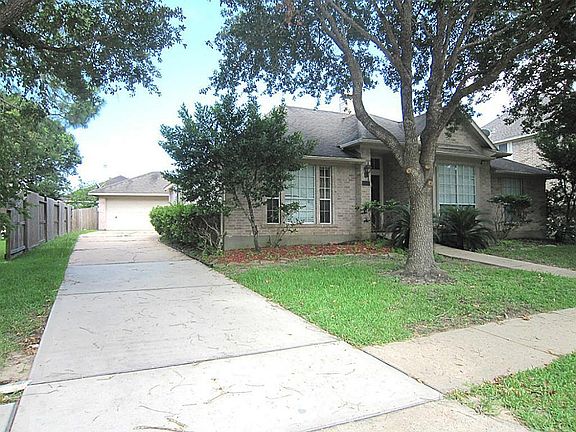 2nd image of 1618 Bay Berry Ln