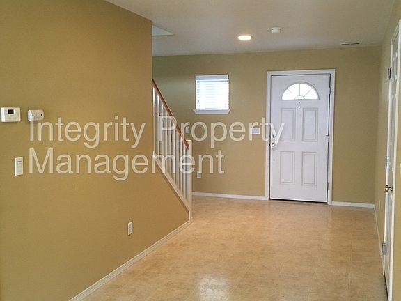 5th image of 9306 178th St E
