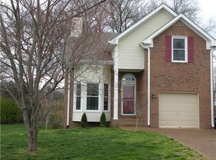 391 N Birchwood Dr, Hendersonville, TN 37075