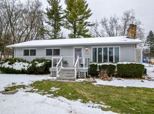 5198 Greenfield Park Rd, Fitchburg, WI 53711