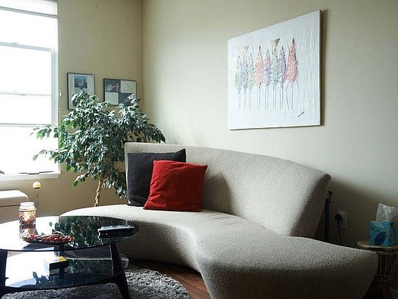 3rd image of 318 W Carrillo St #6