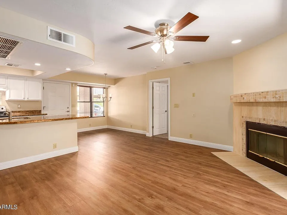14910 N Kings Way #103