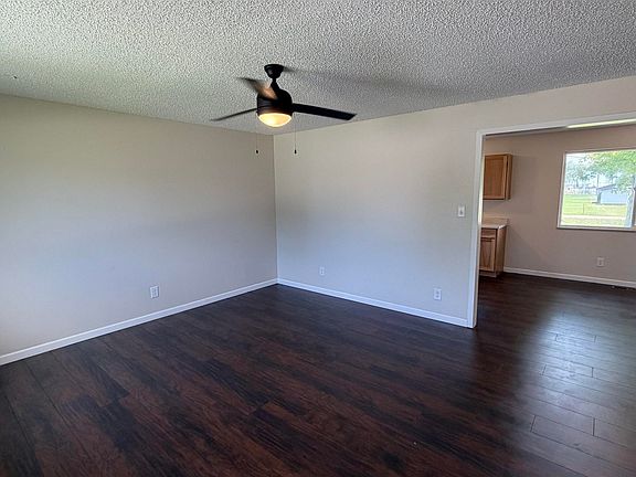 4th image of 927 16th St