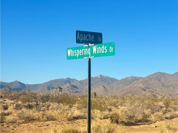 333 S Whispering Wind Dr, Yucca, AZ 86438