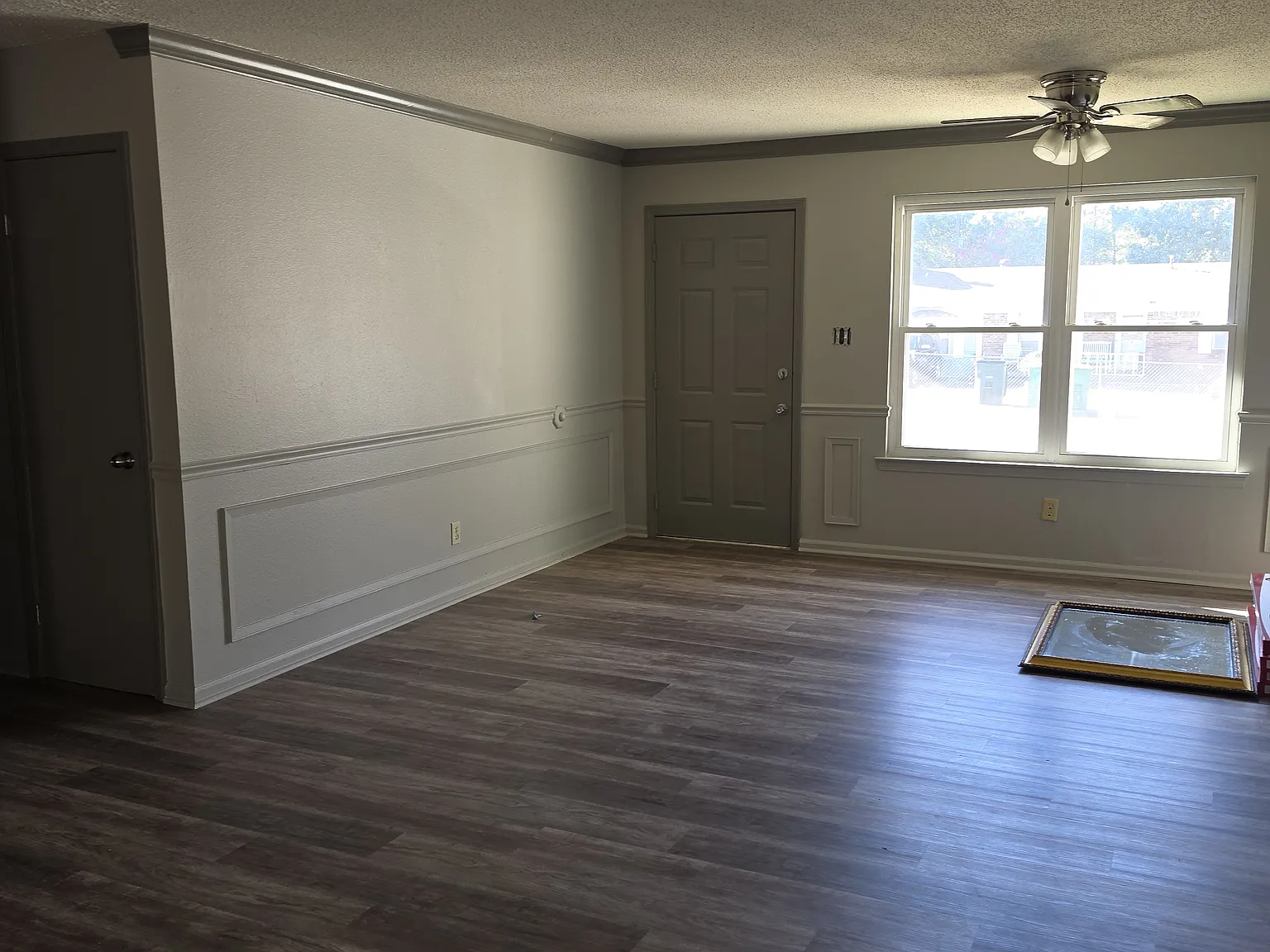 3 bed, 1632 sqft, $1,300 — Photo 2