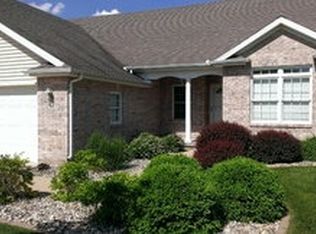 2301 Naples Ct, Champaign, IL 61822