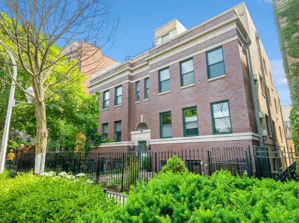 1355 N Mohawk St APT 3S, Chicago, IL 60610