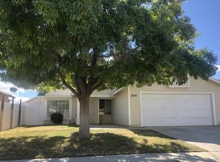 4716 Katrina Pl, Palmdale, CA 93552