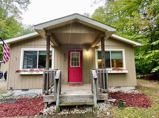 6532 High Trees Ct, Gaylord, MI