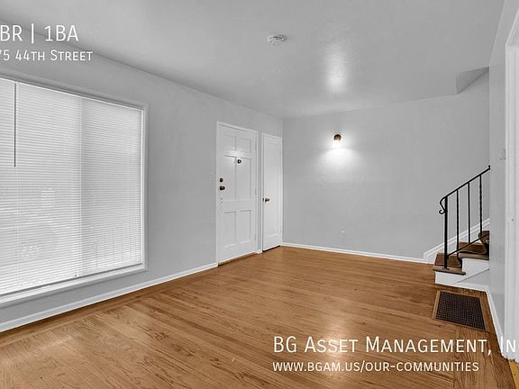 3rd image of 475 44th St