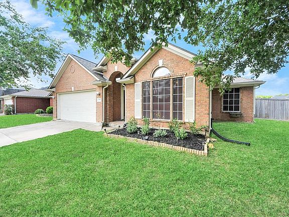 2nd image of 4601 Buescher Court