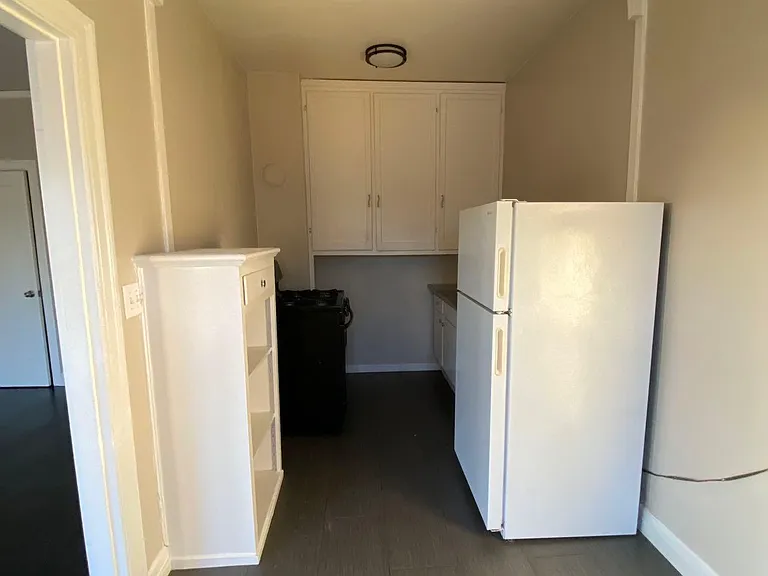 648 Alcatraz Ave #101 — Photo 5
