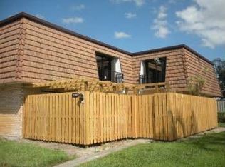 1702 17th Ln, Greenacres, FL 33463