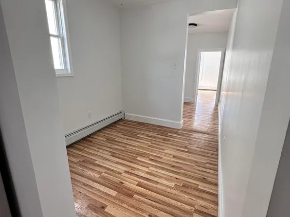 212 15th Street image 7 of 9